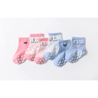 Sét 3 đôi tất cotton cổ cao chống trượt mummy daddy cho bé