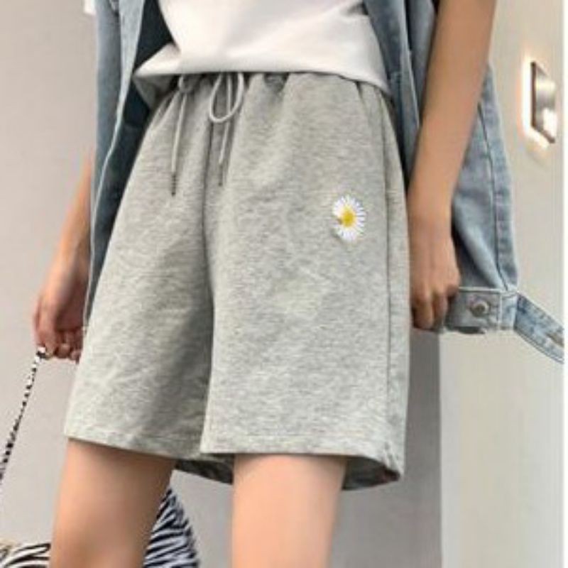 Quần Short Unisex, Quần Đùi chất Thun Da Cá Thêu Hình Hoa Cúc Cá Tính Q012