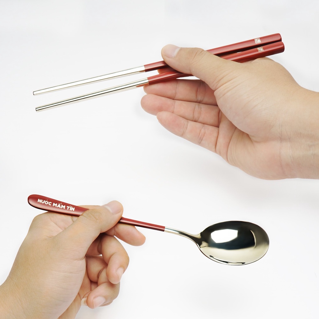 Bộ muỗng đũa Inox cao cấp không gỉ kèm hộp sang trọng Nước Mắm Tĩn du lịch, văn phòng an toàn, tiện