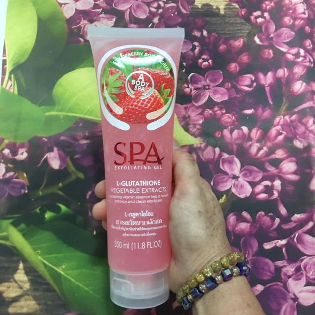 GEL LOẠI BỎ TẾ BÀO CHẾT TOÀN THÂN SPA 350ml hương dâu