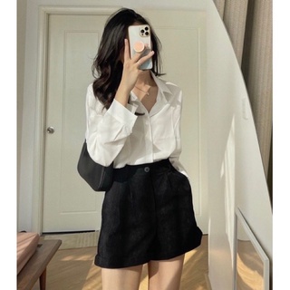 Áo sơ mi trắng tay dài cho nữ basic