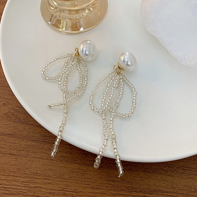 Khuyên Tai Dáng Dài Đính Ngọc Trai Phối Tua Rua Sang Trọng Ngọt Ngào Thời Trang