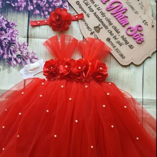 Váy Tutu handmade làm thủ công bằng tay hơn 1000 mẫu với đầy đủ màu cho mom lựa chọn.Mỗi váy tặng kèm nhiều quà hấp dẫn.