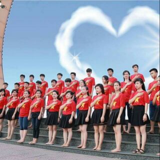 100k combo 5 chiếc áo cờ đỏ sao vàng !!