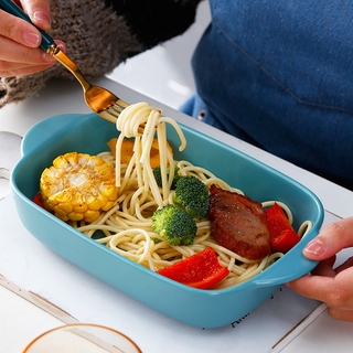 Dĩa gốm sứ hâm nóng thức ăn trong lò nướng