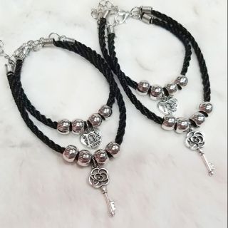 Vòng tay đôi 35k / cặp phụ kiện ổ khóa chìa khóa dây đen. 50k/ cặp