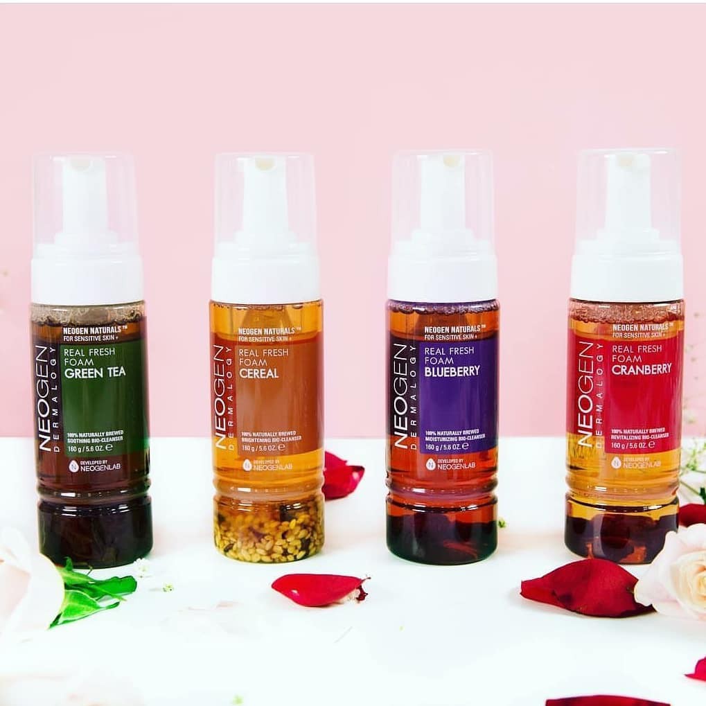 Sữa rửa mặt Neogen REAL FRESH FOAM