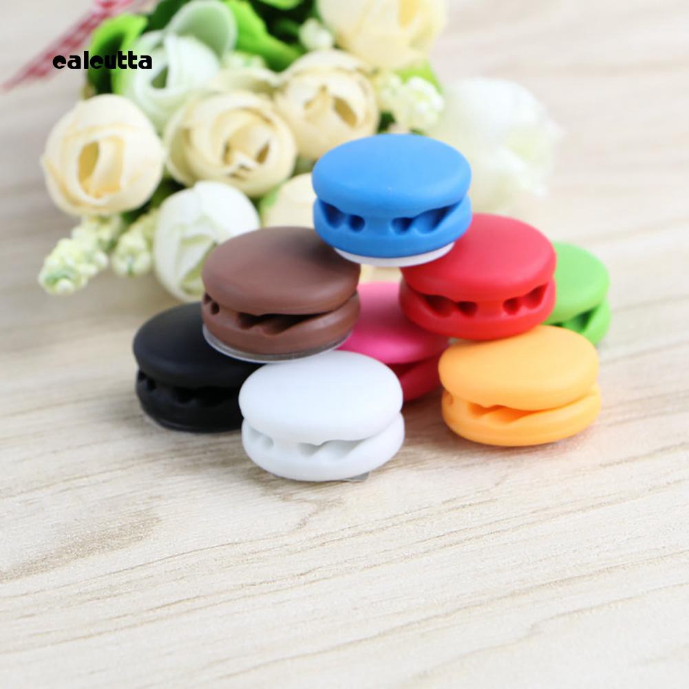 Dụng cụ giữ cố định dây cáp sạc / tai nghe dán bàn siêu tiện lợi