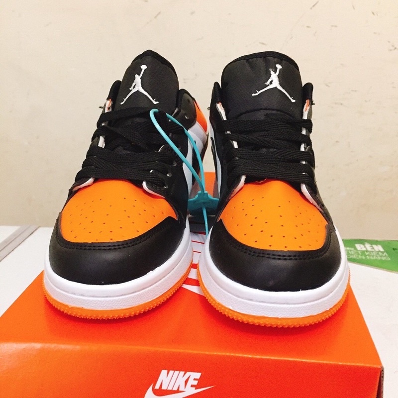 Giày thể thao nam nữ jordan 1 trắng cam thấp cổ thời trang | BigBuy360 - bigbuy360.vn