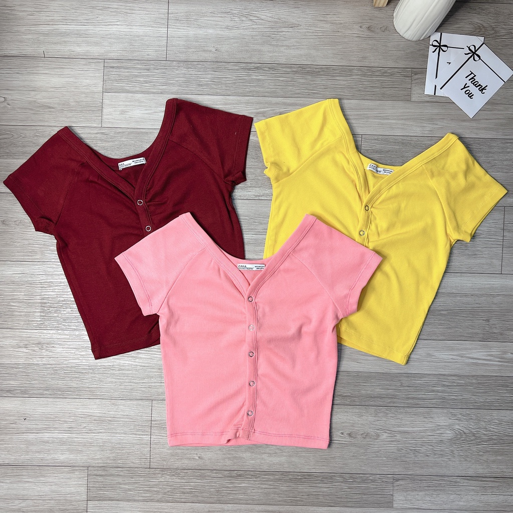 Áo thun cổ tim croptop chất thun gân xịn xò bọc nút siêu cute