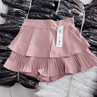 Chân váy dập ly dưới mới mẻ