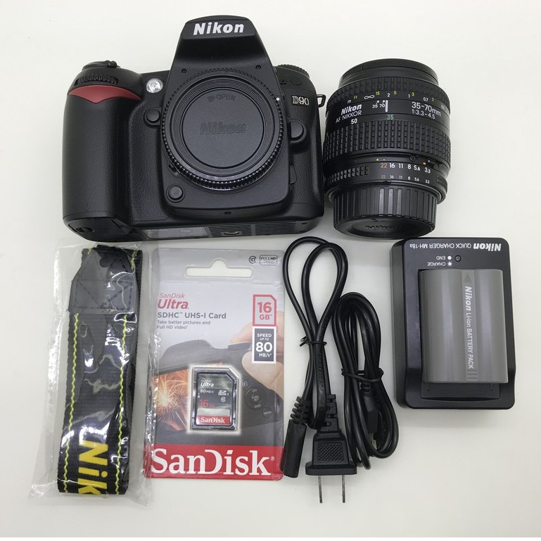 Máy Ảnh Nikon D90 kèm Lens AF 35-70 F3.3-4.5 ngoại hình 98%