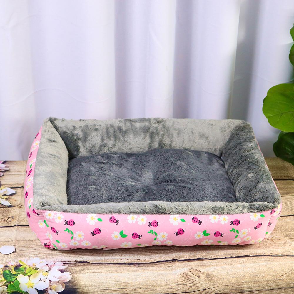 Nệm vuông cho chó mèo hoạ tiết bọ 40x50cm