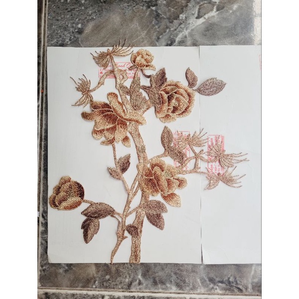 Cành hoa thêu chỉ lụa mã BH100