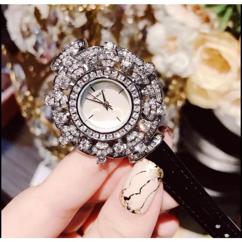 Đồng hồ nữ Jenoti viền đá
