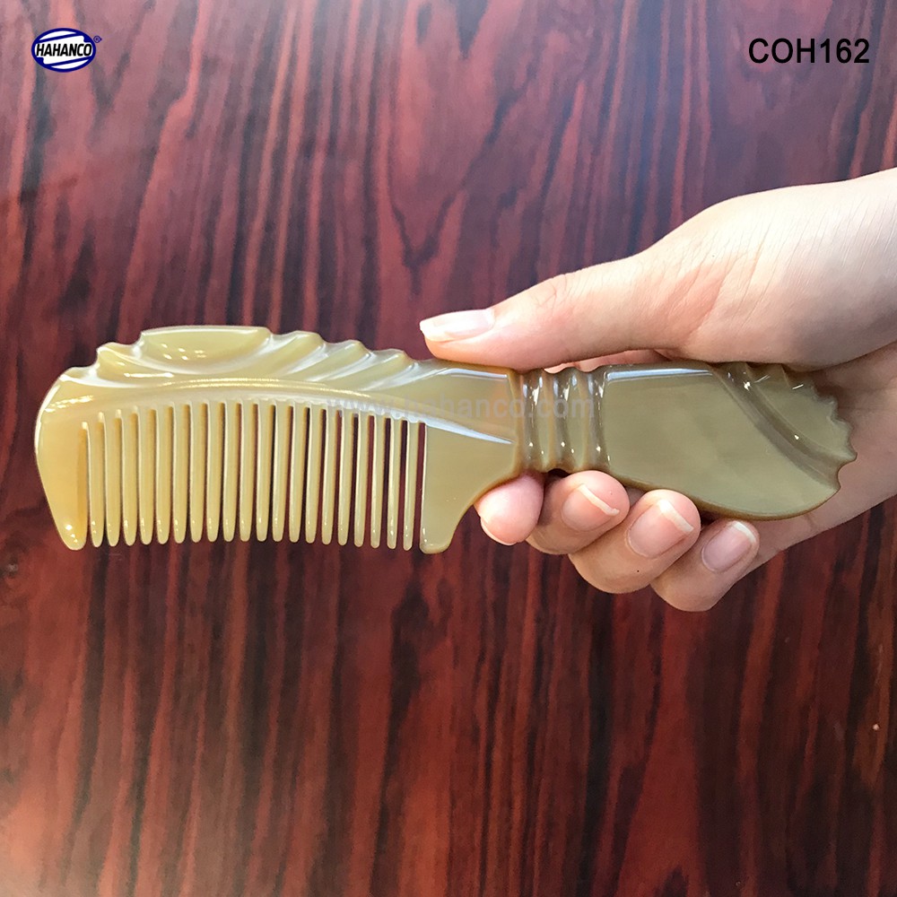 Lược sừng xuất Nhật - COH162 (Size: M- 16cm) Cổ điển nhỏ gọn - Horn Comb of HAHANCO - Chăm sóc tóc