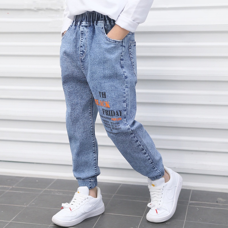 Quần Jean Nam Dễ Phối Đồ Mới Giản Dị