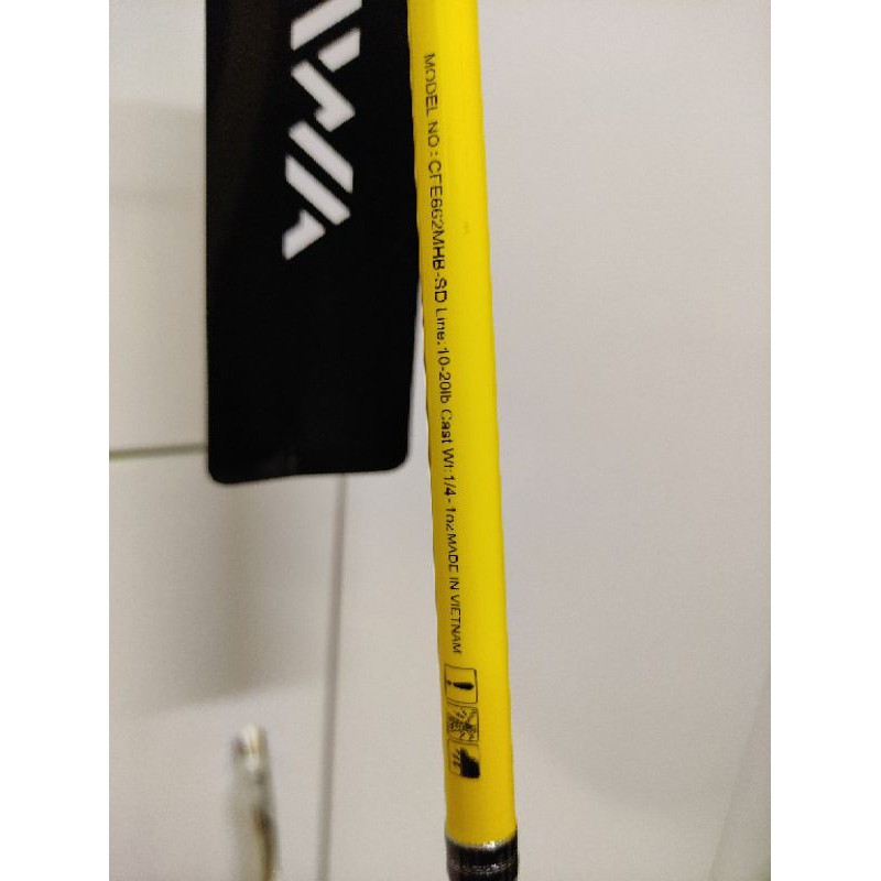 Cần lure Daiwa Crossfire 662MHB / 602MB gắn máy ngang