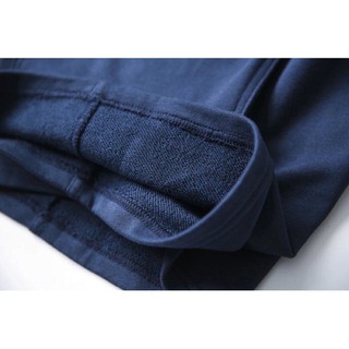 quần short túi hộp
