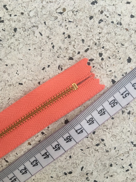 Dây Kéo YKK Số 3 50cm Răng Kim Loại Mạ Vàng Không Có Tay Kéo Cao Cấp Hàng Công Ty