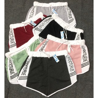 Quần short nữ cá tính