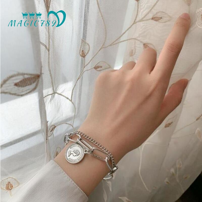 Vòng tay chuỗi xích mặt hình chân dung độc đáo dành cho nữ