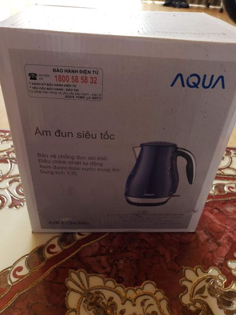 Ấm Đun Siêu Tốc Aqua 1.7 lít AJK-794