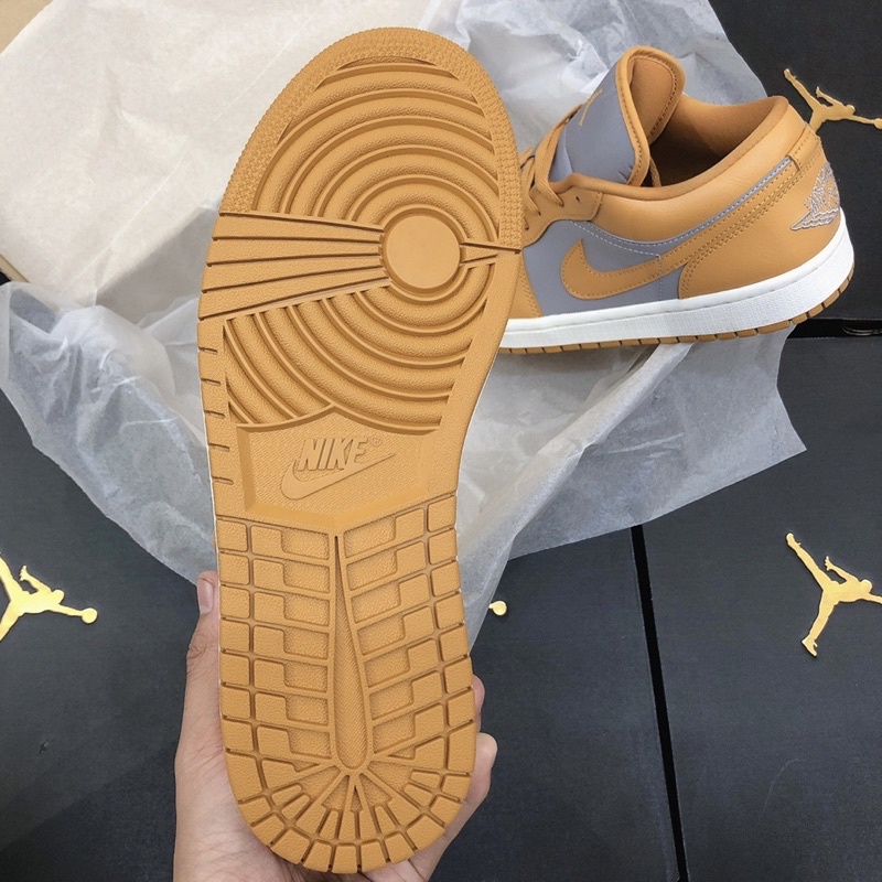 [Chính hãng ] Giày Air Jordan 1 low “Curry Grey” (DC0774-020) giá cực yêu
