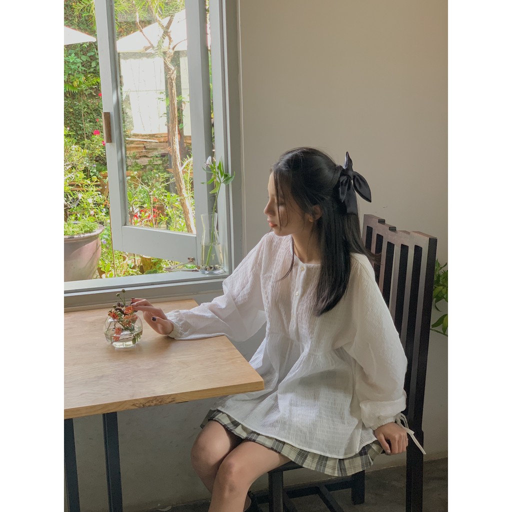 [Mã WASKT304 giảm 15% tối đa 30K đơn 99K] áo BBD cúc ngực vải nhún tầng TKA254 1994closet | BigBuy360 - bigbuy360.vn