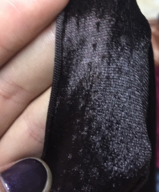 Sỉ Vải Nhung tuyết loại rẻ nhiều màu(chỉ bán từ 10mét