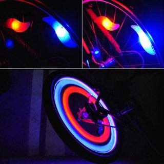 Đèn LED gắn nan hoa xe đạp nhiều màu tùy chọn giúp lái xe an toàn