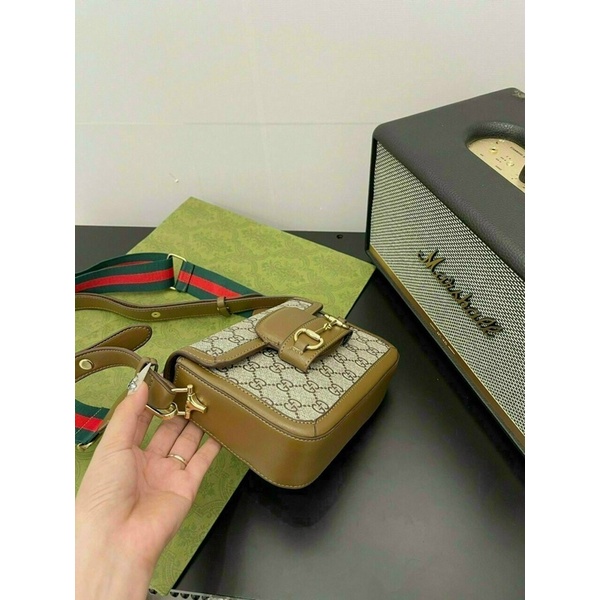 Túi GC hà hồ hai dây lót đỏ