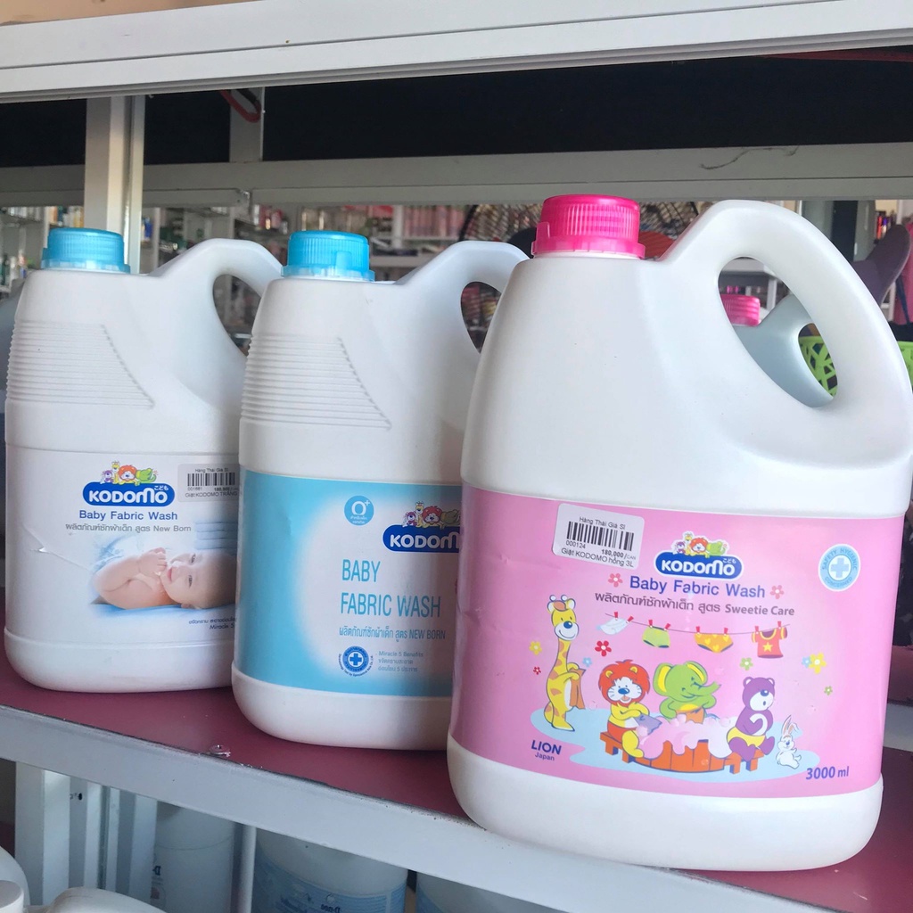 NƯỚC GIẶT XẢ KODOMO 3000ML THÁI LAN