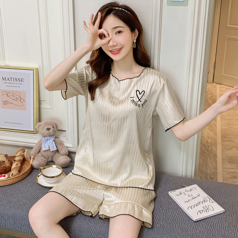 Bộ Đồ Ngủ Lụa Satin 2 Chi Tiết Cho Nữ