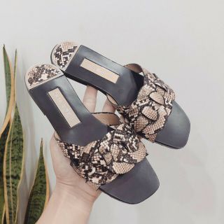 Déo zara quai đan rắn cực đẹp