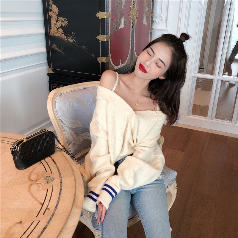 ÁO LEN CỔ V NỮ ULZZANG CỰC HOT HIT 2018 !!