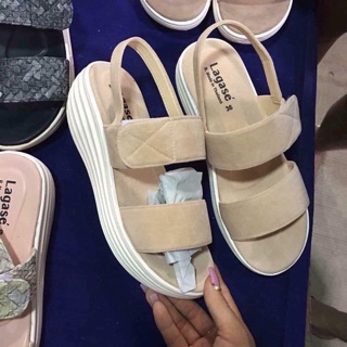 Sandal lagase thái