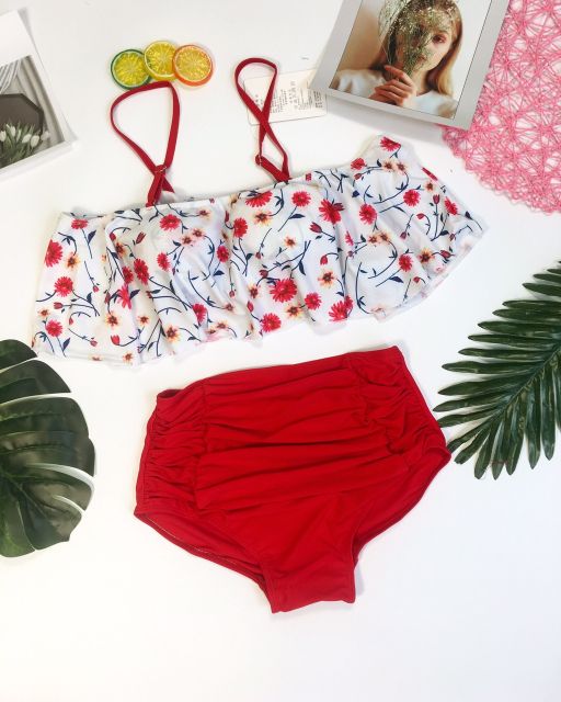 Bikini bèo trễ vai hoa nhí( kèm hình thật)
