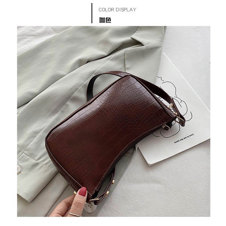 Túi đeo vai thiết kế thời trang sang trọng dành cho bạn nữ IELGY