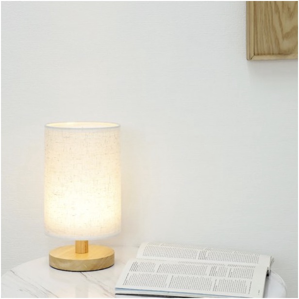 Đèn ngủ để bàn đế gỗ, chao vải trang trí Hàn Quốc 5 mức độ ánh sáng 21st Thread
