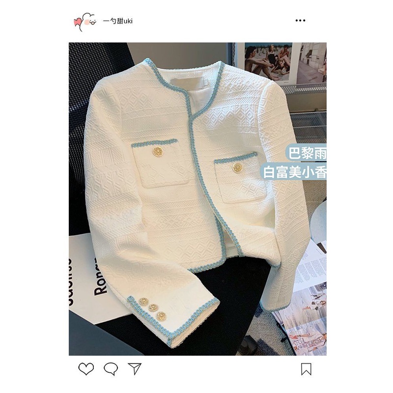 Áo Khoác Dáng Ngắn Màu Trắng Thời Trang Mùa Thu 2022 Cho Nữ