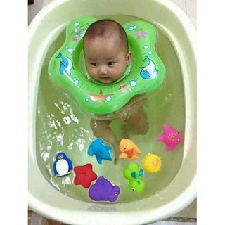Phao đỡ cổ cho bé
