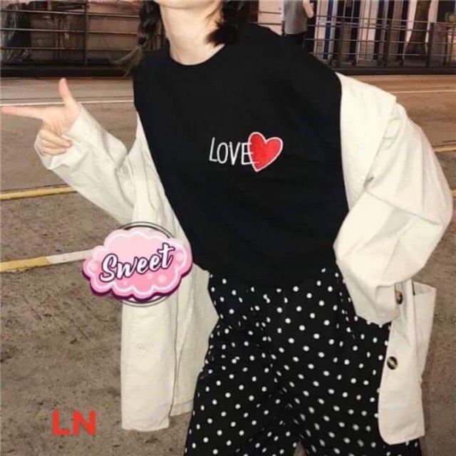 Áo logo Love tim ép nổi DAN765 N213 N213 siêu đẹp