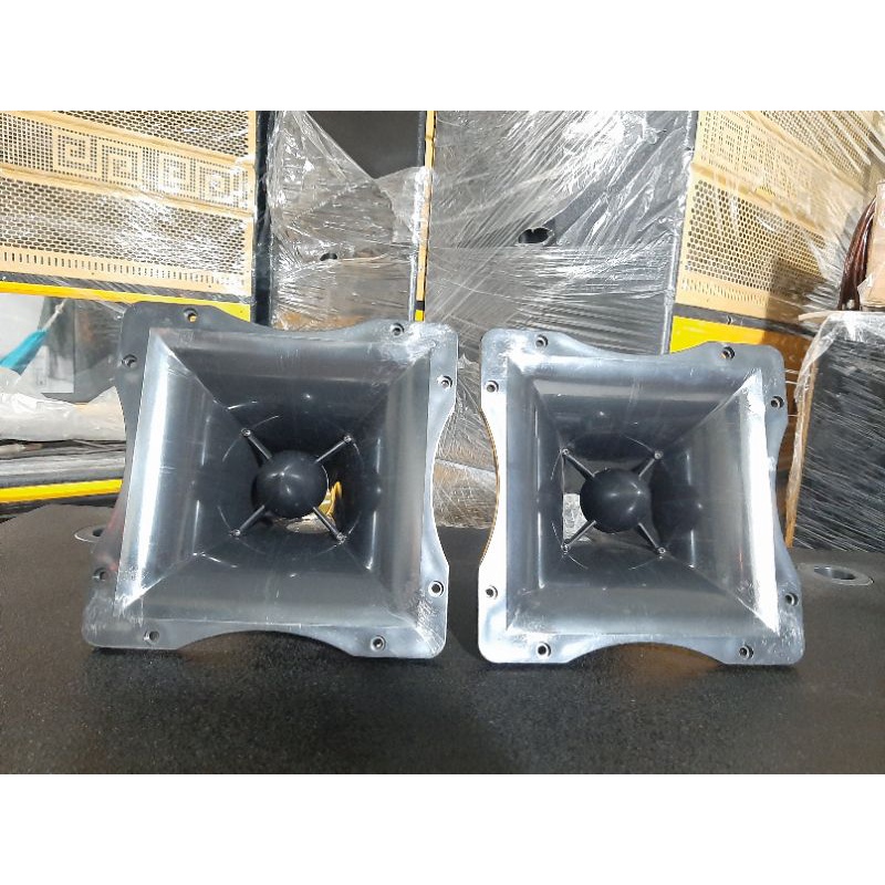 Họng trép hỏa tiển 23×23 GẮN TREBLE 750_Giá 1 Cặp