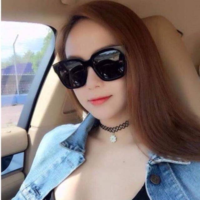 Kính V đen đi biển rẻ đẹp HARIQUEEN