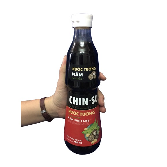 1 chai nước tương Chinsu vị nấm Shiitake 700ml - Chinsu nước tương chiết xuất từ nấm Shiitake - Thơm ngon hảo hạng