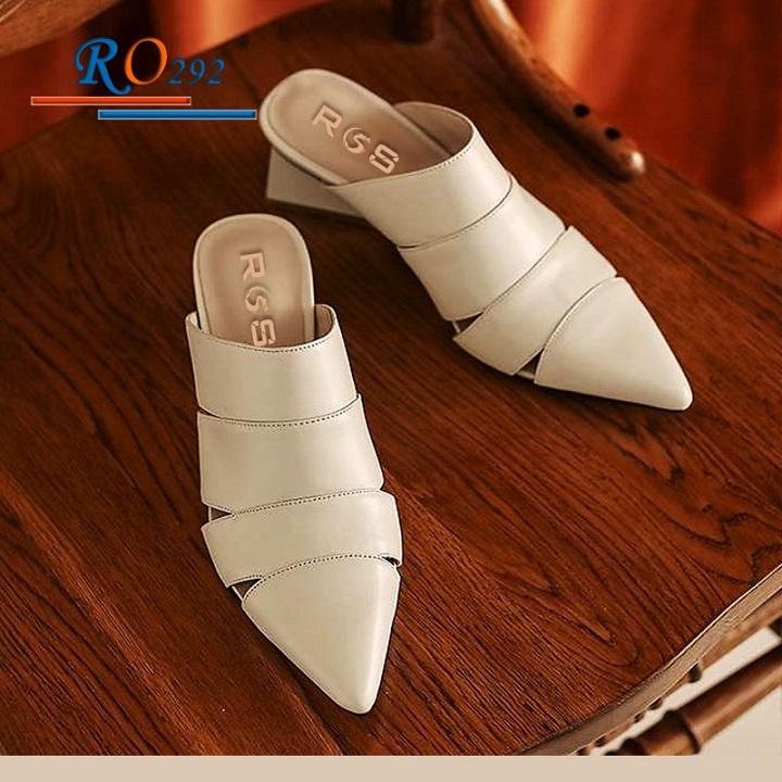 Giày sandal nữ cao gót 5 phân hai màu đen kem hàng hiệu rosata ro292