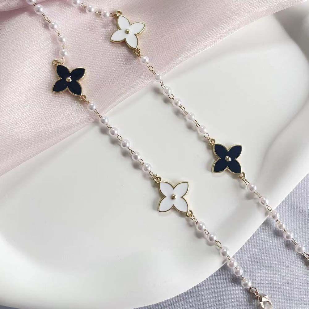 IVORY Dây Đeo Mắt Kính Hình Cỏ Bốn Lá Chống Trượt