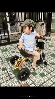 Xe đạp 3 bánh gắn bình nước