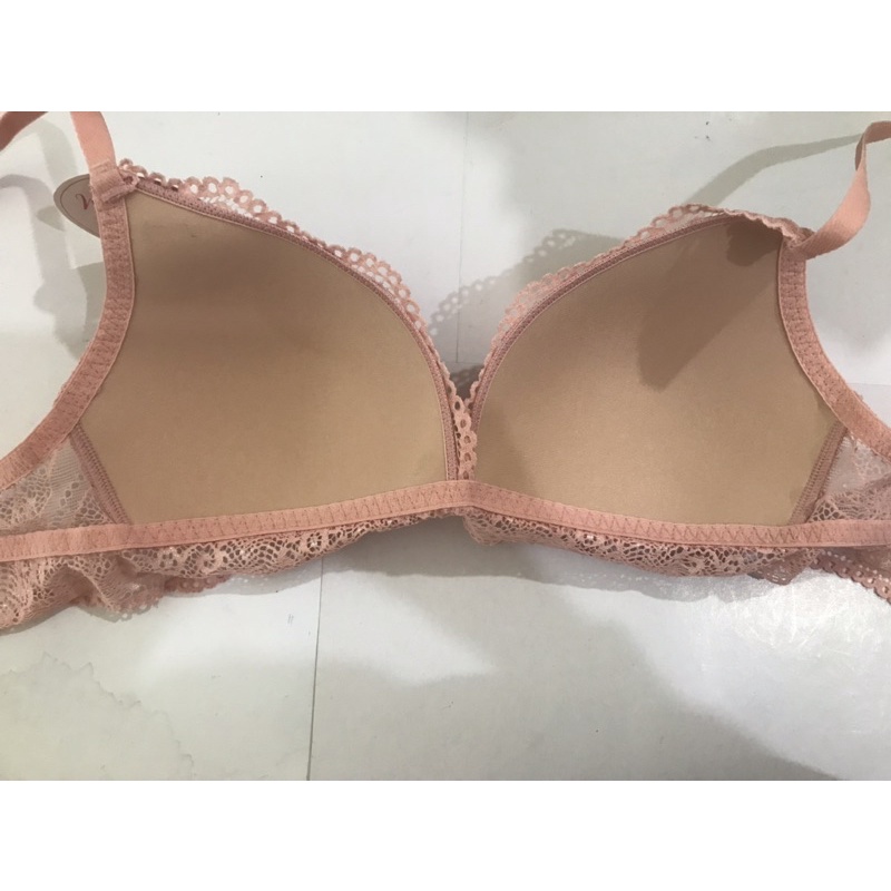 Áo ngực bra lót cúp tam giác không gọng không nâng mút mỏng có ren khoét sâu chữ V Marguerite by Corèle V Pháp - 61076